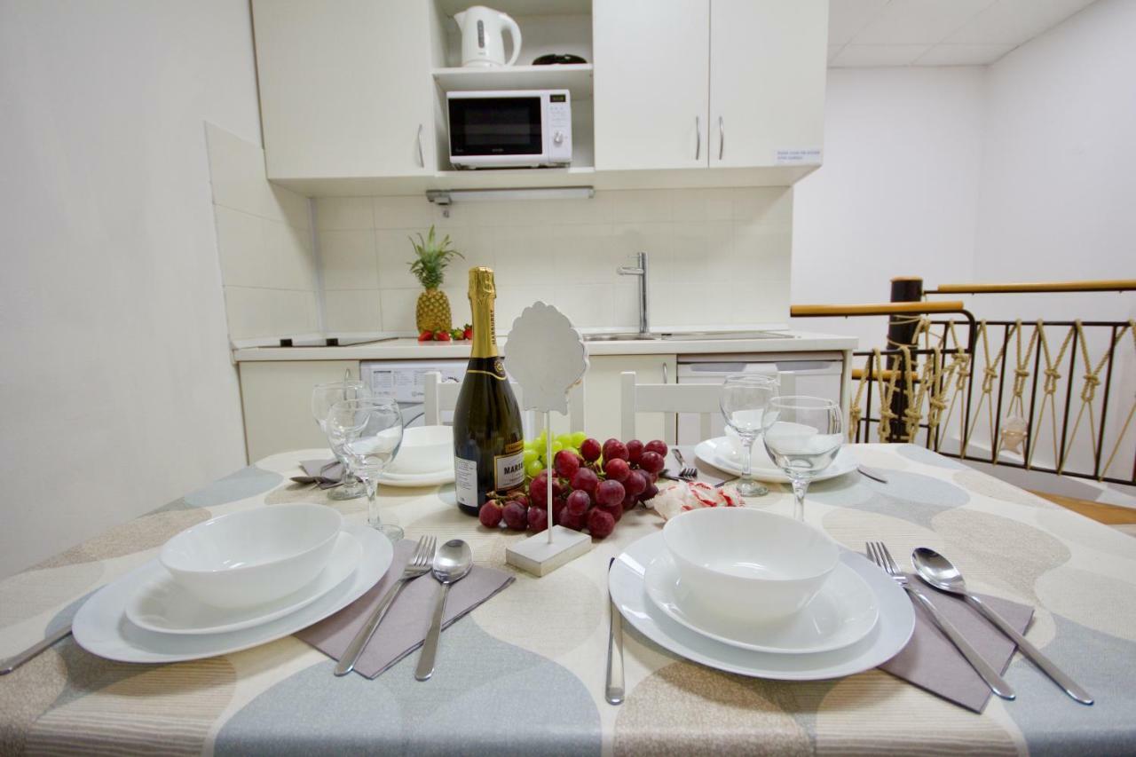 Blue Point Apartment Любляна Екстериор снимка
